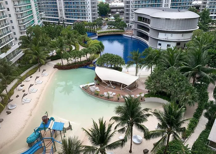 Apartahotel 2br Unit Azure Urban Residences